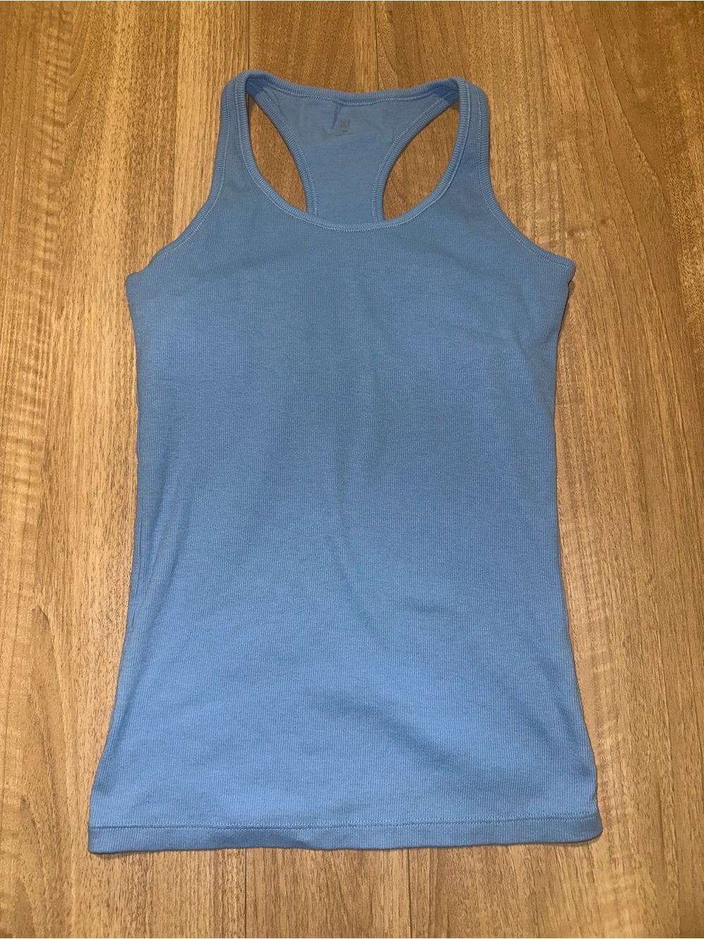 Gap Woman’s Ribbed Racerback Tank top with built in Shelf Bra